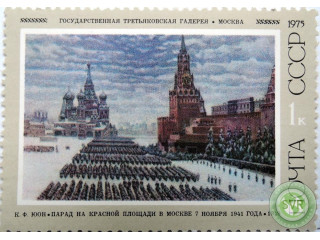 parad-na-krasnoi-ploshhadi-v-moskve
